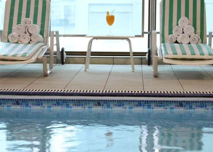 Hotels with pool Matsubara Sao Paulo