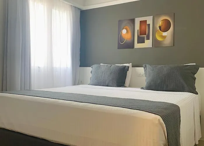 Ninety Hotel